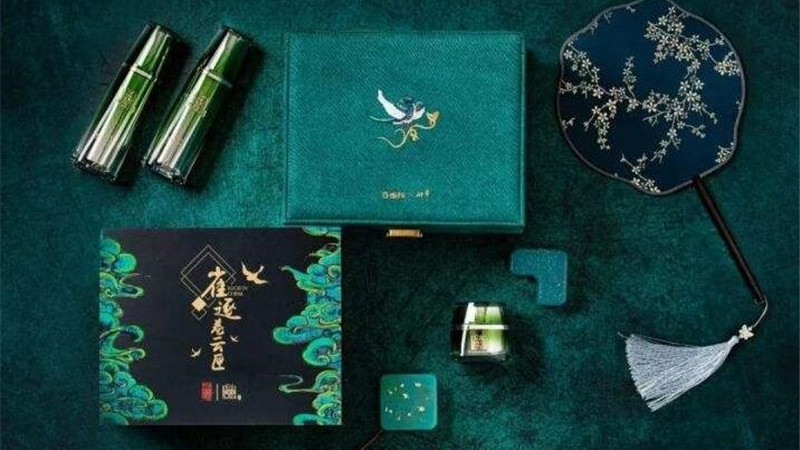 润百颜 “百雀羚”东山再起，又一国产护肤品强势出圈，淡化细纹不输兰蔻