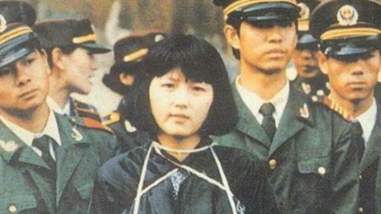杨博 陶静：洗头小妹成美女刑犯，年仅20岁被枪决，临死前只有一个要求