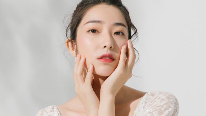 护肤|告别外油内干！如何攻克夏日护肤难点？