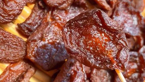 水果|夏季这果正上市，碰到买些去核一晒一蒸，酸酸甜甜，比新鲜的好吃