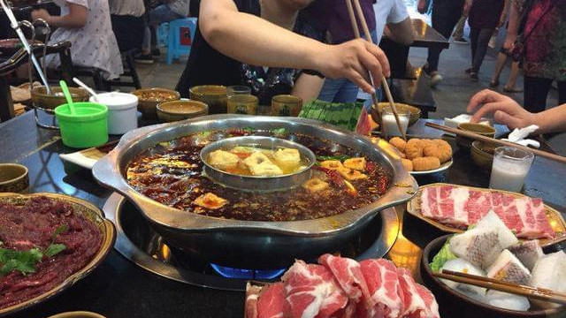 火锅|冬天吃火锅加冰啤酒，不得胃病才怪呢