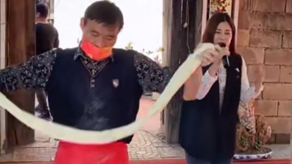 拉面|变味了！不想当网红的拉面哥，如今比大衣哥还过分