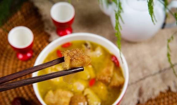 黄油|鸡肚子里的黄油能不能吃？很多人不懂，难怪鸡汤没有饭店里的好喝