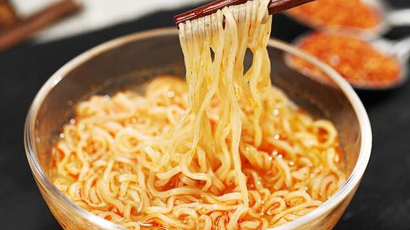 辣椒|“垂涎欲滴”的3款方便面，康师傅被淘汰，第1名让人难以抗拒