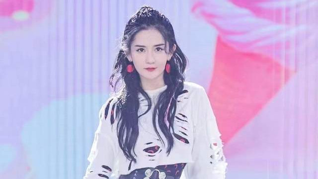 亮剑|谢娜回归《快本》，收视率却意外遭遇滑铁卢，赵丽颖也无法拯救！