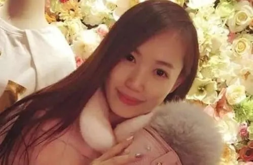 老公出轨却回绝仳离的女星,郑秀文不敢则声,邱淑贞为保豪门身份