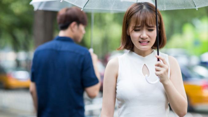 情感秀才|女人在恋爱时，哪几类男人不能碰？遇到赶紧远离，长得再帅也不行