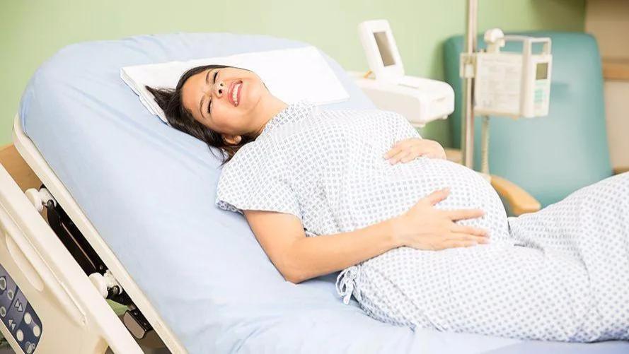 禾一酒馆 “?怀孕腰痛来袭！孕妈咪怎么办？”