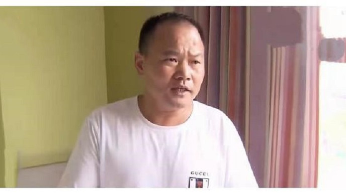 刘笑东|已婚男人爱上离异女子，住在一起3年，他后悔了：野花没有家花香