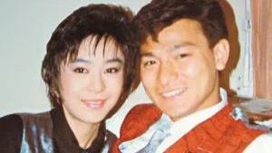星语星愿吖 她是天王华仔唯一公开的女友，一生只爱华仔一人，至今56岁未嫁人