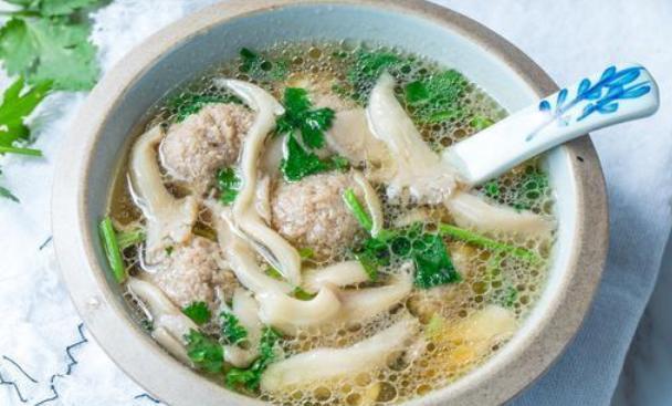 莲藕|“一场秋雨一场寒”，此时最该喝暖身的滋补汤，这5道别错过！