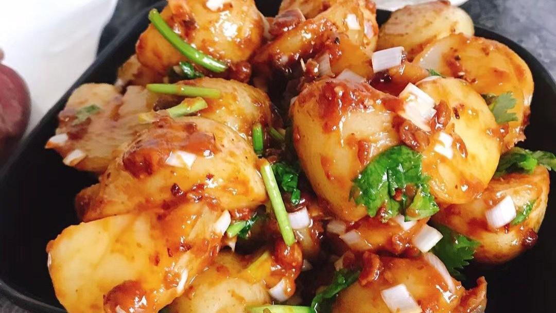 饺子|婆婆来了，媳妇做的晚餐，在朋友圈火了，网友：太抠门了