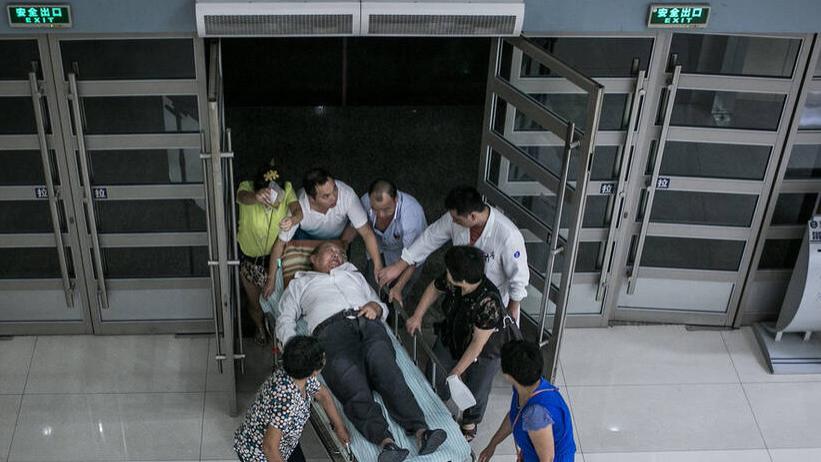 蒙蒙聊星座|34岁男子，深夜脑梗离世，医生：睡前做1事，无异于自找“西天”