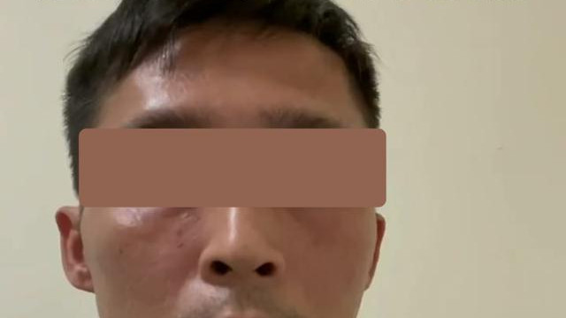 修水龙头躲衣柜事件又反转，丈夫悲痛欲绝：我老婆被他诱惑