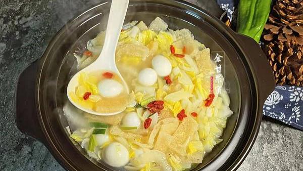 食材|这食材大都人将它丢弃，却是当地经典美食，烩菜里常有它，鲜极了