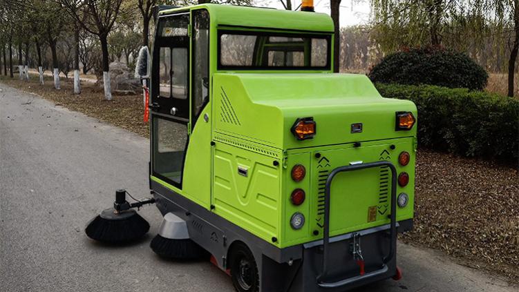 环卫扫地车的使用跟季节的变化存在着哪些关系？