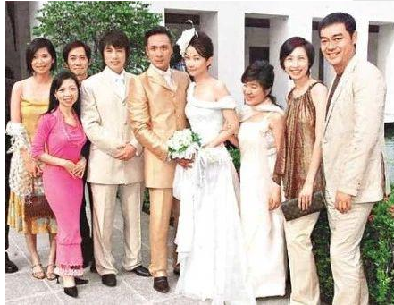 儿子录制节目意外受伤,他怒斥芒果台,如今儿子长成这样! 儿子录制节目意外受伤,他怒斥芒果台,如今儿子长成这样!