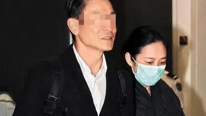 幸知在线|刘德华直播，朱丽倩引热议：嫁给天王嫂这13年，她都经历了什么？