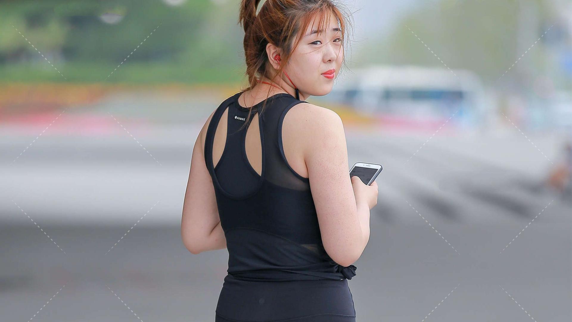 |夏天怎么能少得了运动套装呢？这些挑选小技巧，快来get吧