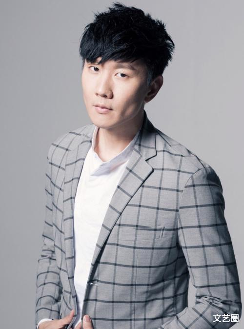 青年導演稱吳亦凡供出一份47人名單，涉及成龍馮小剛潘瑋柏王源等人?