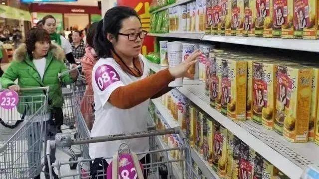 建议大家：逛超市碰到这4样便宜货，多囤点！不仅不贵，还很实用