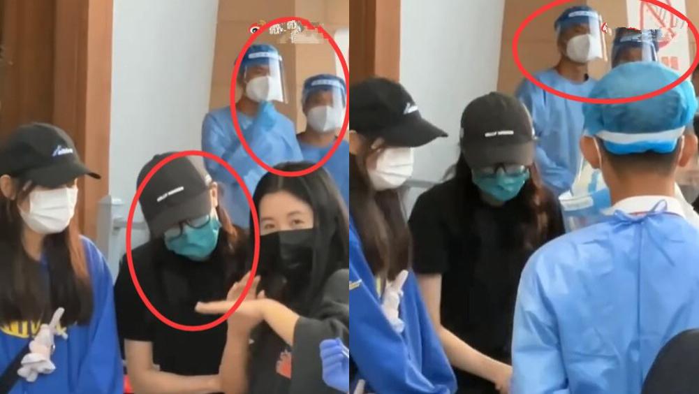 迪丽热巴|迪丽热巴抵达三亚出席GQ盛典，做核酸怕到蹲地上，2名男路人目不转睛看戏超搞笑