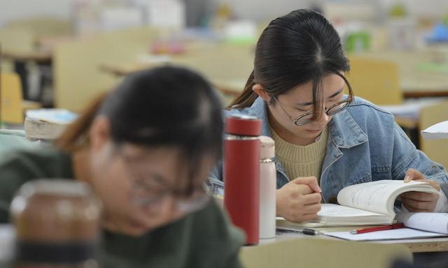 陈官凤说情感|高考成绩，在这两个“分数段”的学生很吃亏，上好大学几率很小