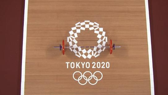 遇合情感攻略|中国第2金！举重名将侯志慧夺冠，捧保温杯喝热水，打破奥运纪录