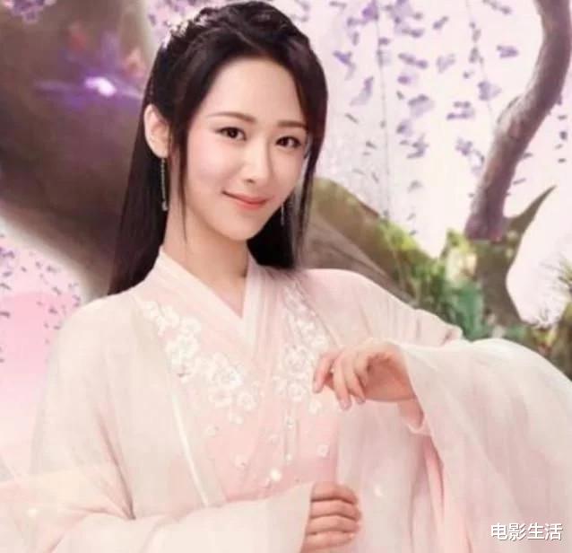 杨紫《沉香如屑》定妆照比《青簪行》更美,但最美的还是这个角色 杨紫《沉香如屑》定妆照比《青簪行》更美,但最美的还是这个角色