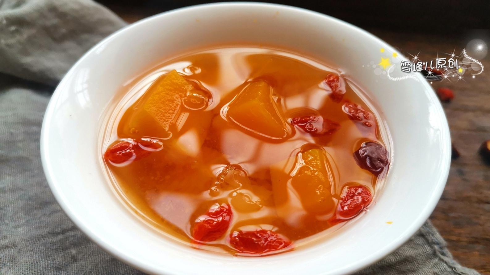 银耳|它是“穷人的燕窝”10块钱炖一锅，清香滑爽特好吃，每天1碗滋润过冬