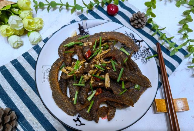 鸡蛋|它是小溪里的“精灵”，肉质细嫩，腌一腌入锅一炸，外酥里嫩忒香