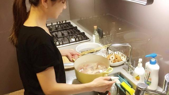 建议女人：生活不要太节俭，家中这3样物品要勤更换，不能用太久