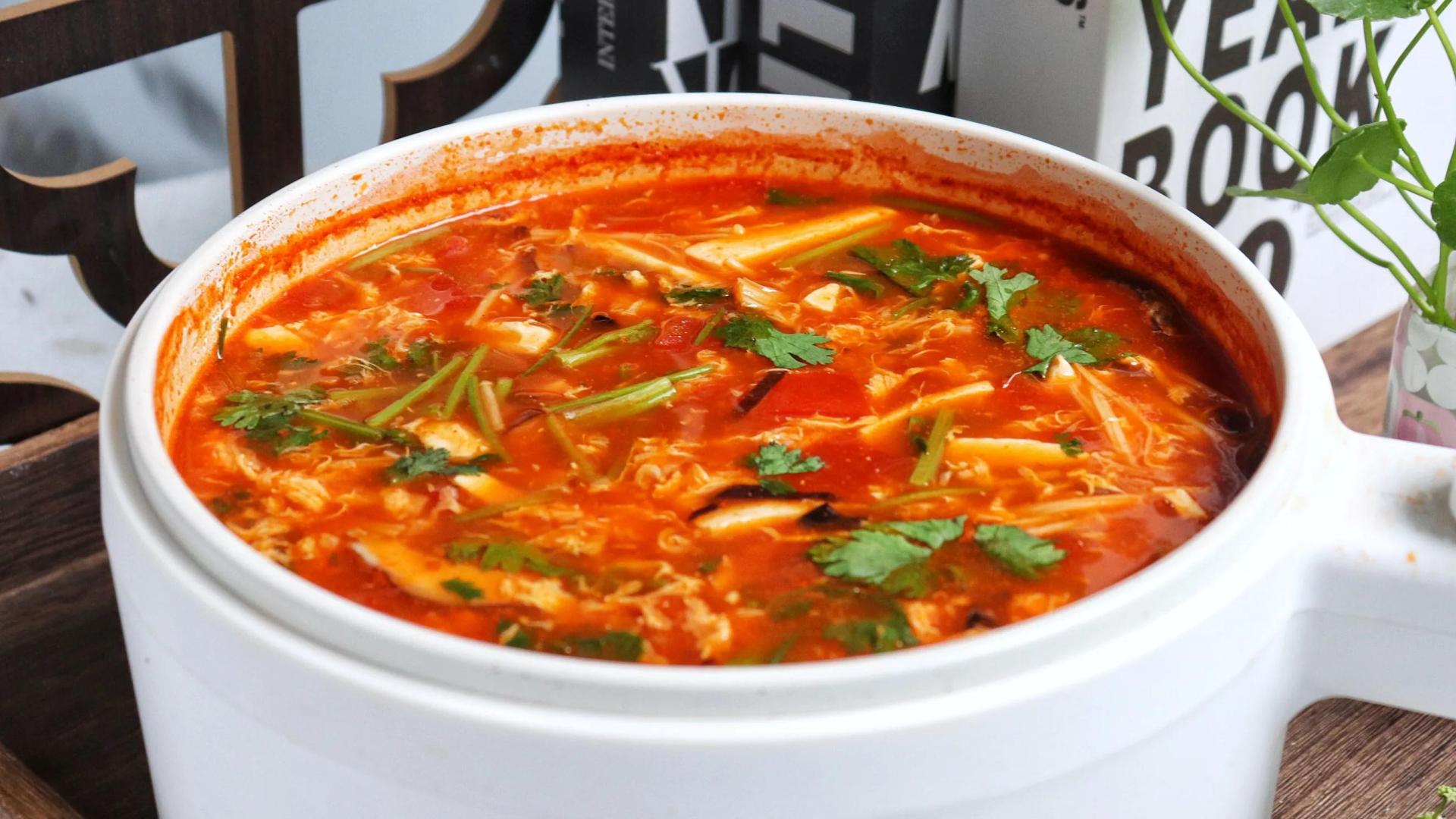 凉皮|对付秋老虎，不妨多喝这汤，5元煮一大锅，清肠刮油，鲜香又营养