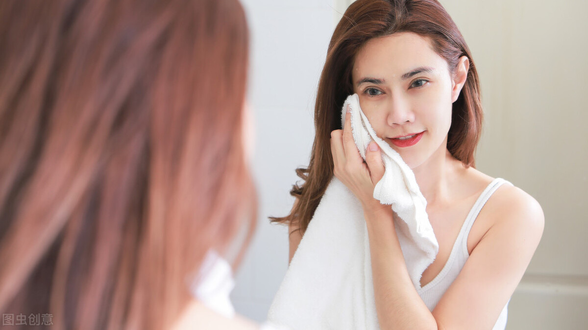 卸妆 怎么判断自己是不是敏感肌呢？