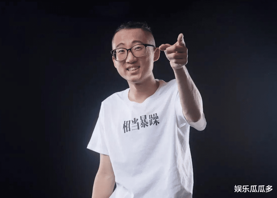 笑果文化pk池子,银监会罚款450万人民币,中信银行这次玩大了