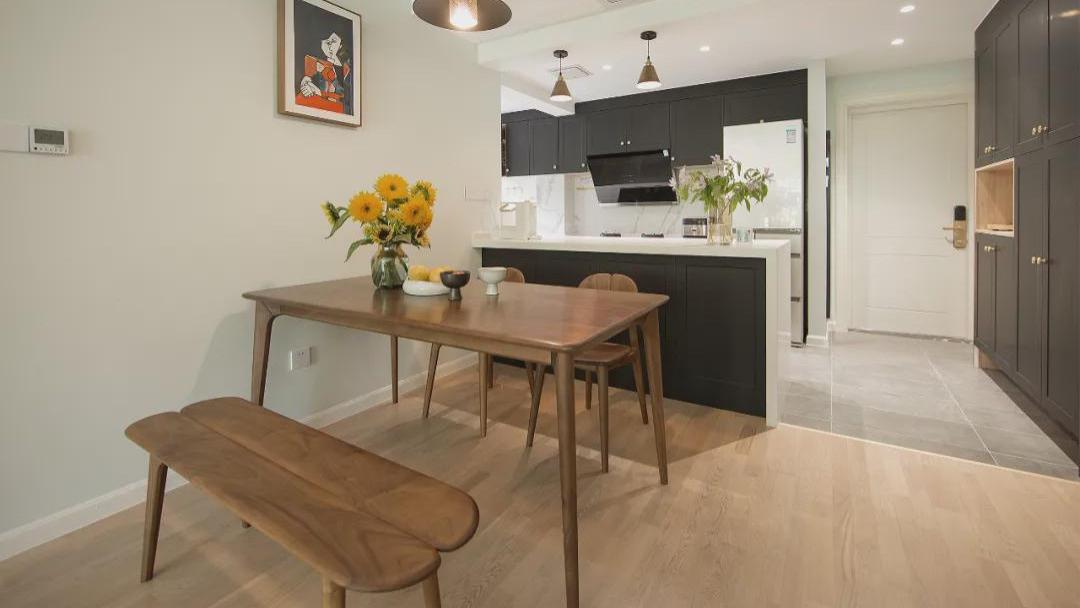 68m2潮流复古风格装修，打造自然宁静居住氛围