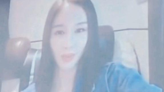 吴永恩|王子文和吴永恩家人一起做公益，鼓励贫困学生努力学习，好有爱