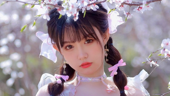 佳人如梦（五）——春日少女