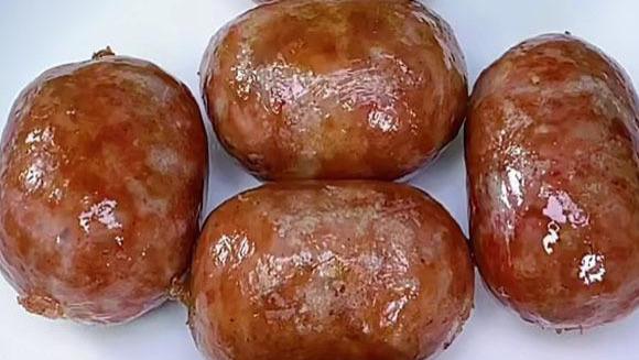 摆盘|入秋后，嘴馋别忘做这个，一烫一晒，锅中再一煎，切片摆盘就能吃