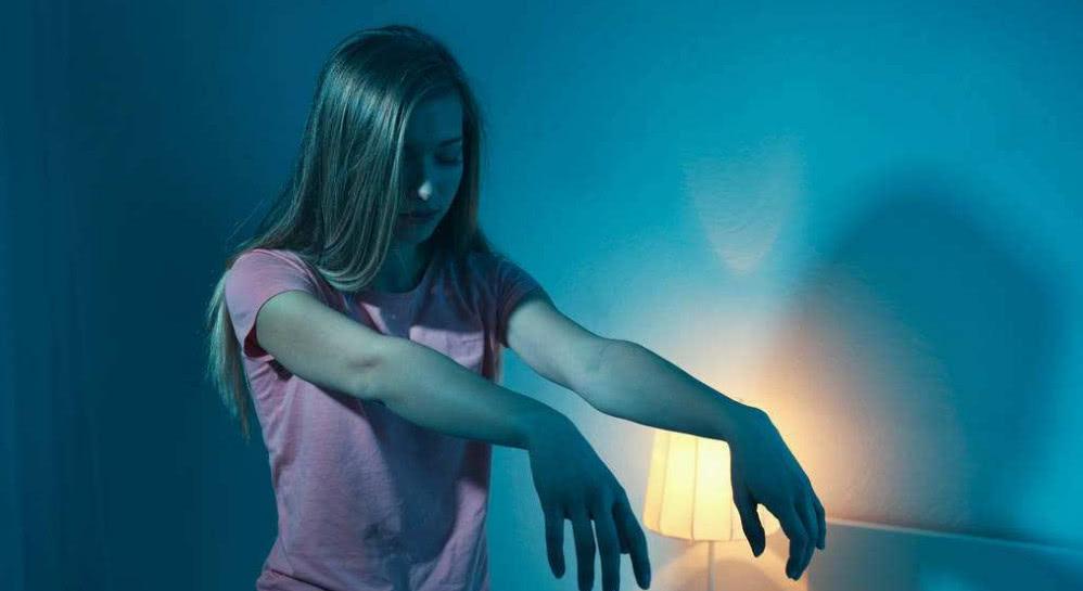 梦境与现实交织,一个发生过关系的女人的梦境解析 梦境与现实交织,一个发生过关系的女人的梦境解析