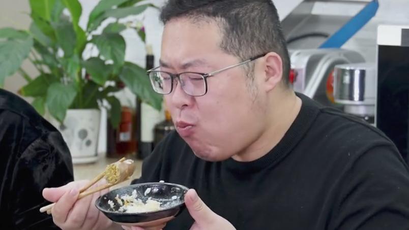 短视频|半吨先生去哪了？因假吃翻车？最新作品的这个细节或是答案！