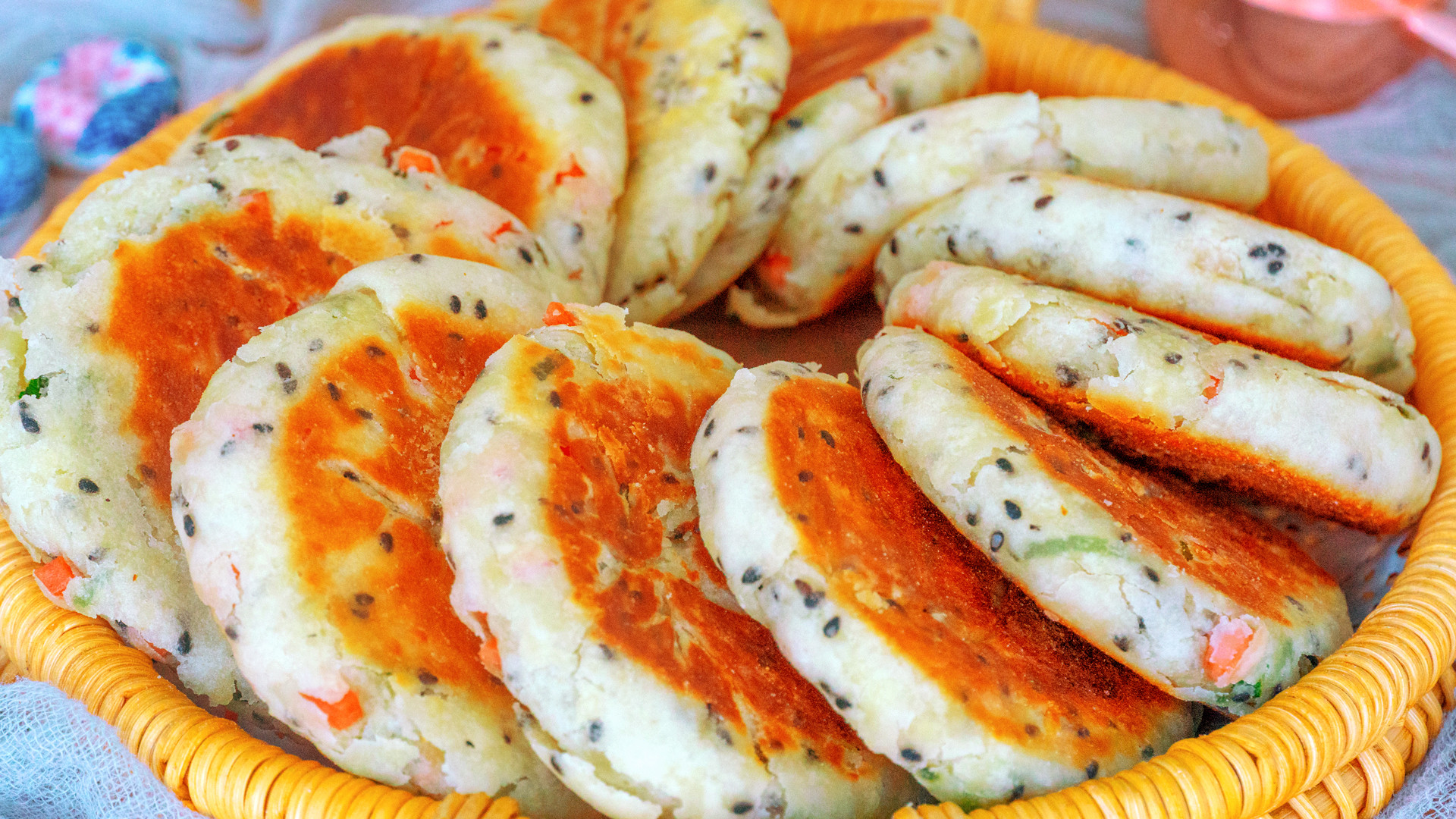 红薯|6款孩子爱吃的特色小煎饼，一口平底锅就搞定，最快的3分钟出锅