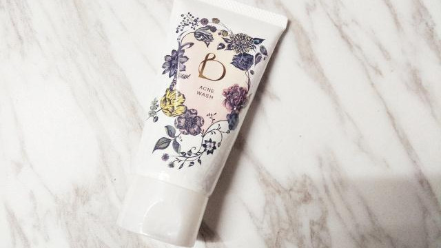 化妆|什么洗面奶好用？这些洗面奶细腻毛孔。肤如凝脂，百媚娇生。