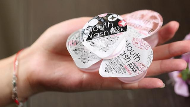 口红|建议女人：如果不差钱，包里尽量备上这几样东西，做个精致的女人