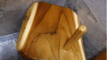 酒店卫生间开始有这种椅子了？这是用来干什么的？