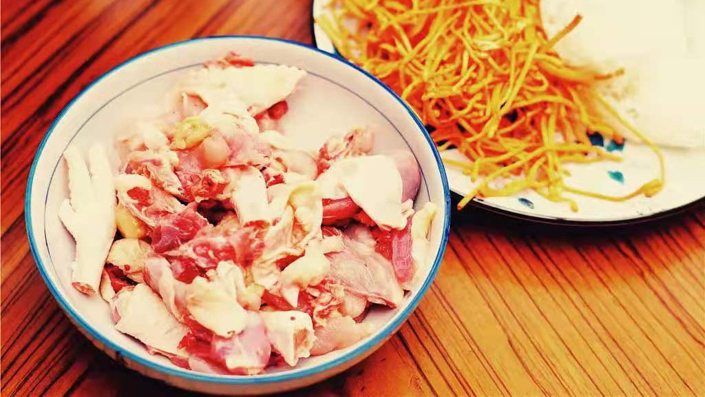 竹荪|文洋美食：竹荪炖汤，汤鲜味美