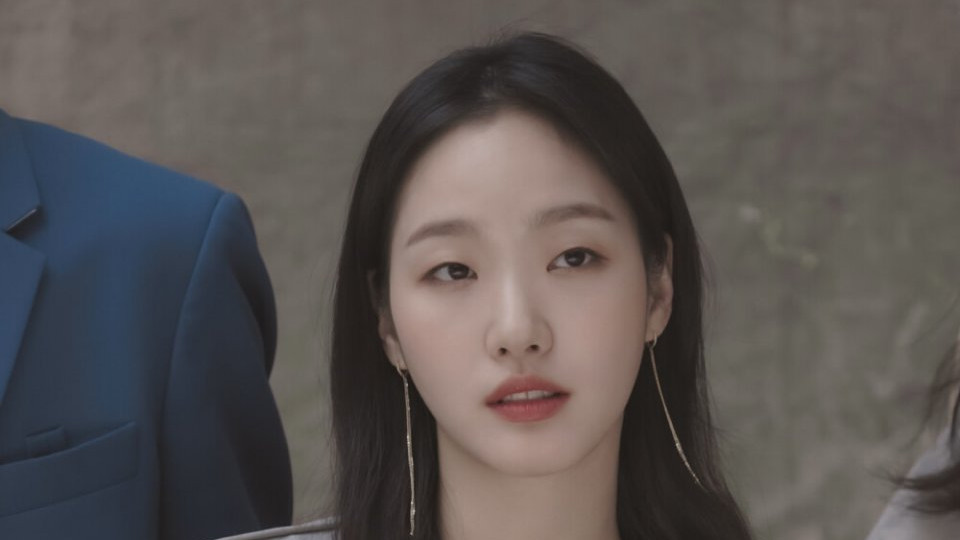 金高银 不仅是单眼皮女神，金高银私下更是保养达人，还靠这招瘦身8kg