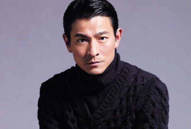 天王刘德华直播首秀, 直播间人气突破一亿, 特意关闭礼物打赏功能