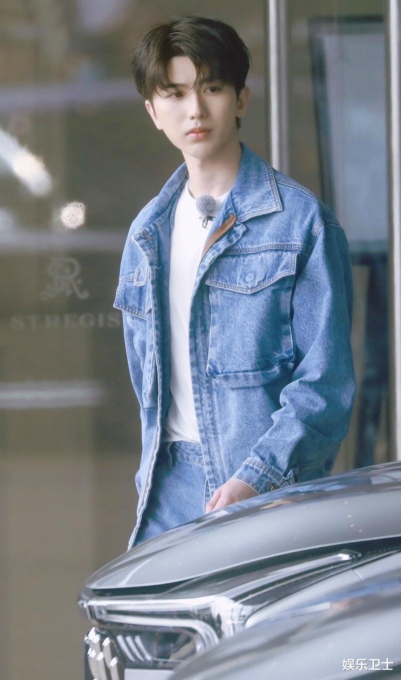 《奔跑吧9》录制路透,蔡徐坤站姐动作亮了,Angelababy好美,黄旭熙喜感十足 《奔跑吧9》录制路透,蔡徐坤站姐动作亮了,Angelababy好美,黄旭熙喜感十足