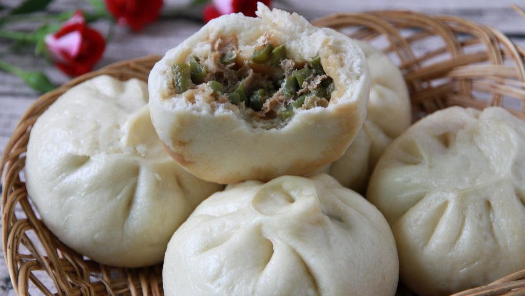 食材|它被称为“天然消炎菜”，做馅蒸包子真好吃，做一次吃一周